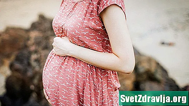 ¿Los bebés defecan en el útero? - Salud