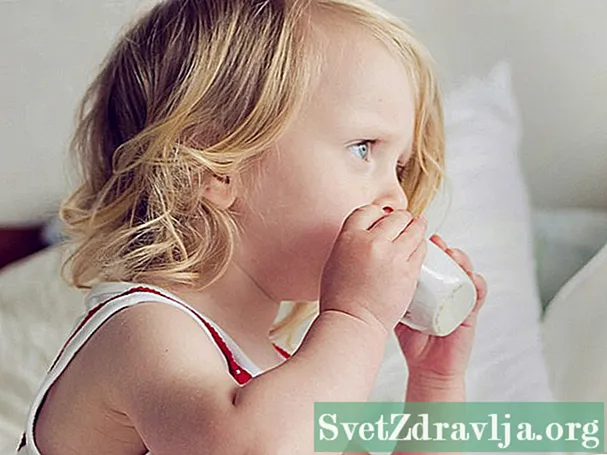Kako zdraviti kašelj pri malčkih doma