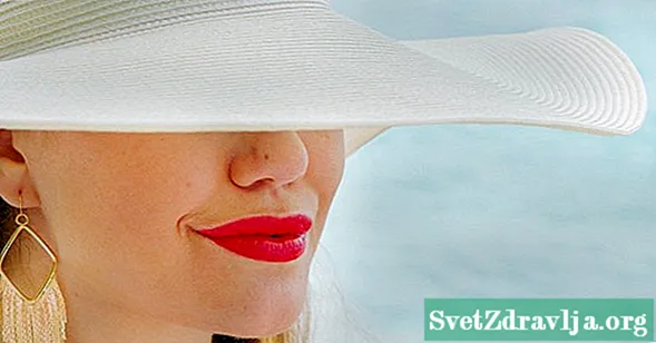 Restylane uye Juvederm Lip Dzadza - Utano