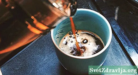 Alkoholaren eta kafeinaren arriskuak AFibentzat