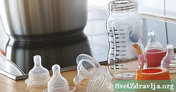 مطمئن ترین راه برای عقیم سازی بطری های کودک
