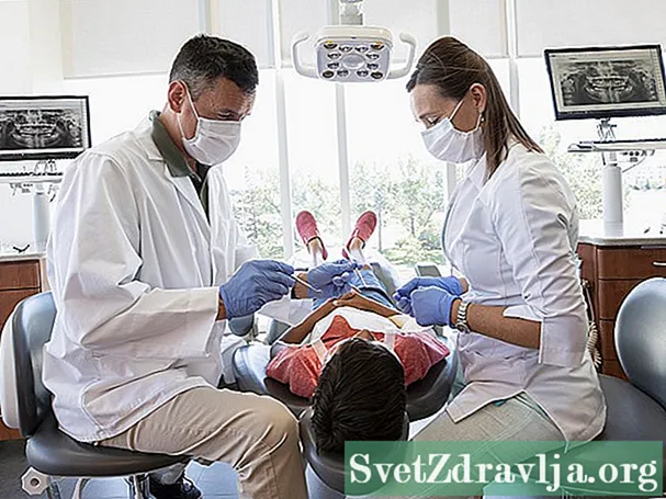 מהם הסימפטומים של התפשטות זיהום שיניים לגופך?