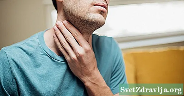 Vad orsakar kliande hals och öron?