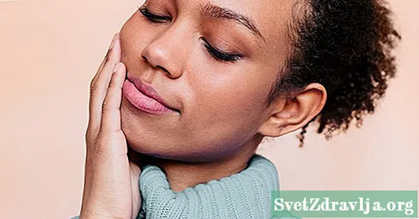 O que saber sobre a lipoaspiração de bochecha - Bem Estar