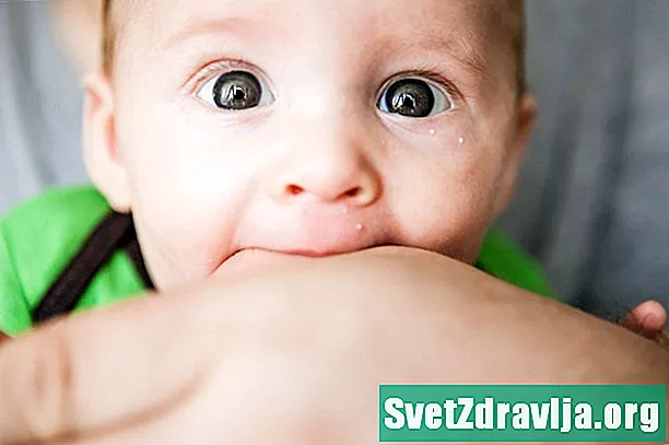 När börjar spädbarn vanligtvis att tänder - och kan det hända ännu tidigare? - Hälsa