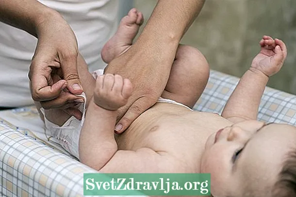 7 Ursachen für Blut in der Windel des Babys