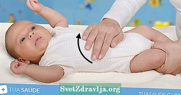 9 façons de soulager les crampes de bébé