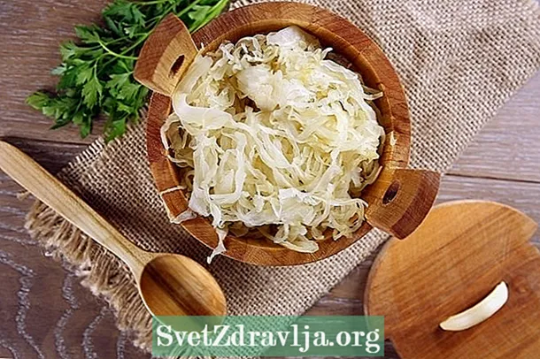 Sauerkraut: ndi chiyani, maubwino ndi momwe mungachitire