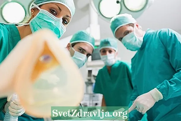 Kif taħdem l-anestesija ġenerali u x'inhuma r-riskji