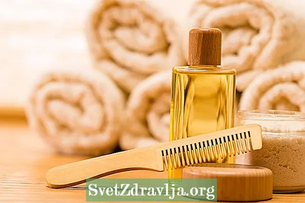 髪と肌にヒマシ油を使用する方法