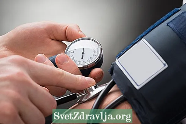 姿势性（体位性）低血压：是什么，原因和治疗方法
