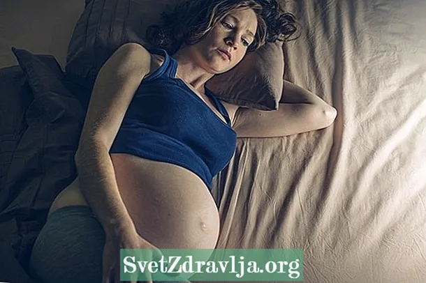 Schlaflosigkeit in der Schwangerschaft: 6 Hauptursachen und was zu tun ist