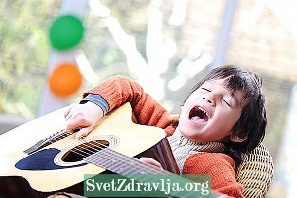 Хөгжмийн эмчилгээ нь аутизмтай хүмүүст илүү сайн харилцахад тусалдаг - Эрүүл Мэнд