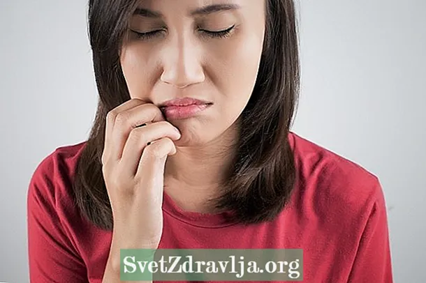 तोंडात सिंड्रोम जळत आहे काय, संभाव्य कारणे, लक्षणे आणि उपचार