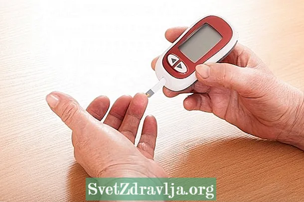 高血糖とは何ですか、症状と何をすべきか