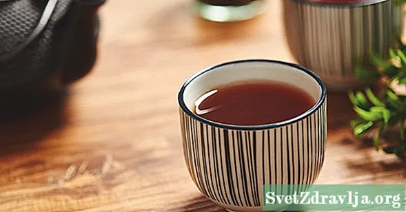 6 Beneficios e usos do té de romeu