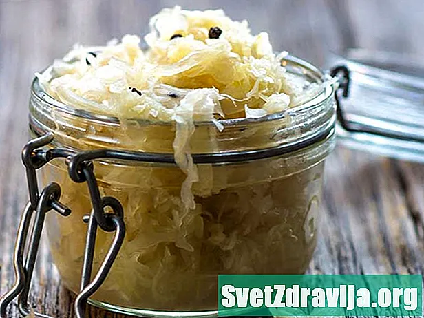 8 überraschende Vorteile von Sauerkraut (plus wie man es macht) - Ernährung
