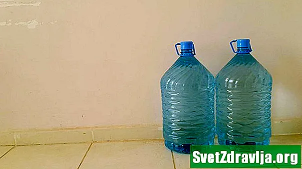 Előnyösek-e egy gallon víz ivás egy nap? - Táplálás