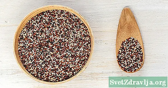 Quinoa 101: غذائي حقيقتون ۽ صحت جا فائدا